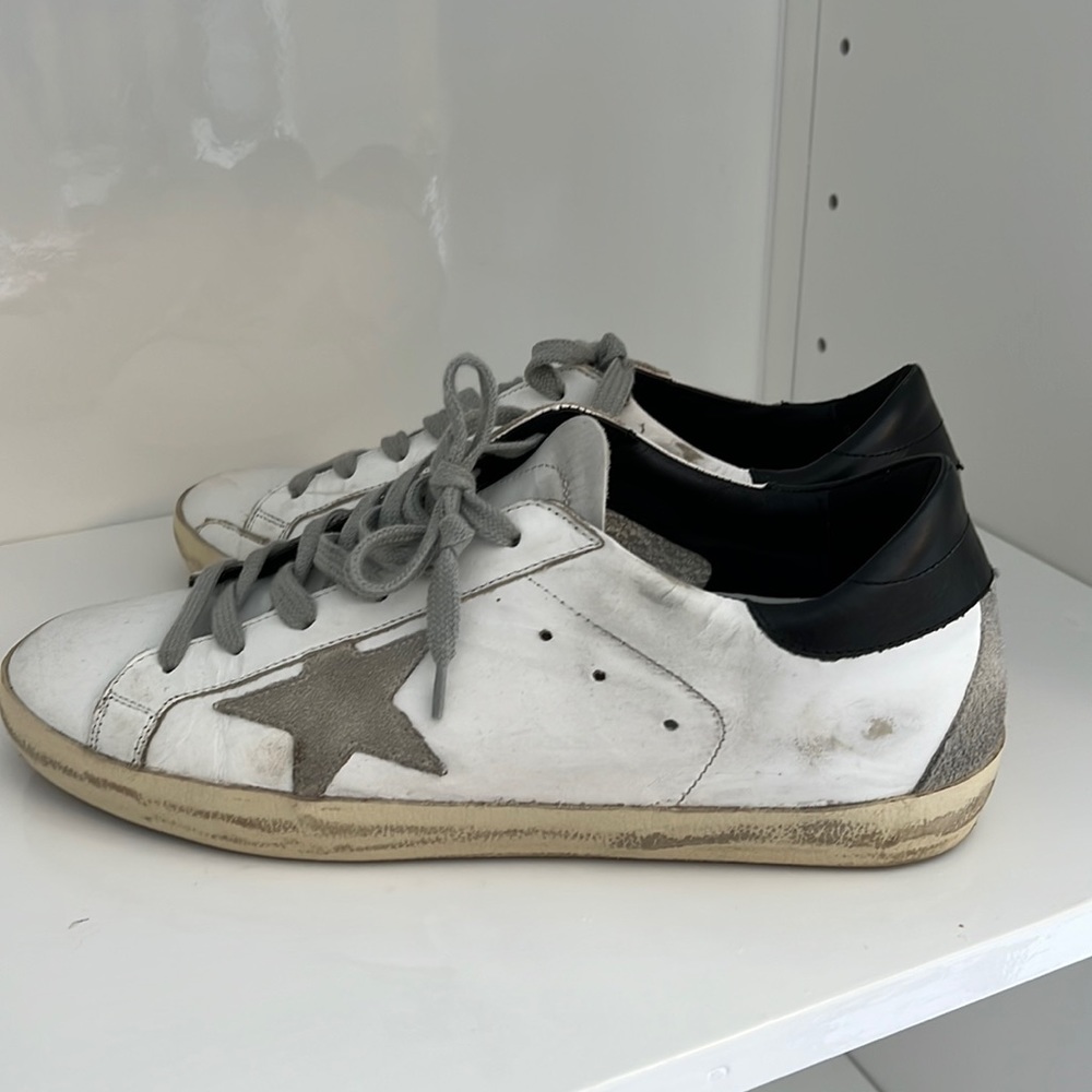 Golden Goose size 40